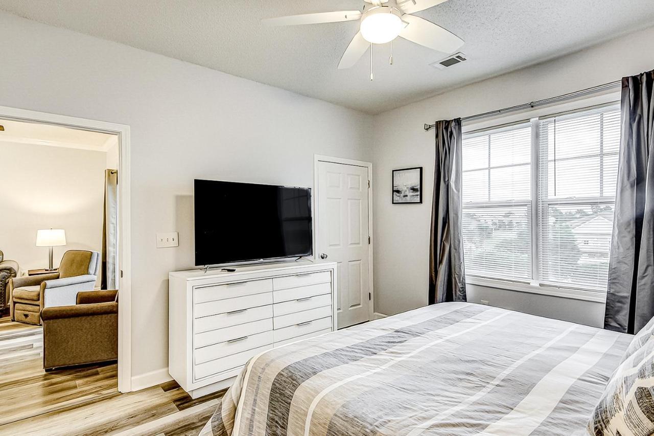The Perfect Getaway At Wickham Dr Apartment Myrtle Beach Exterior photo