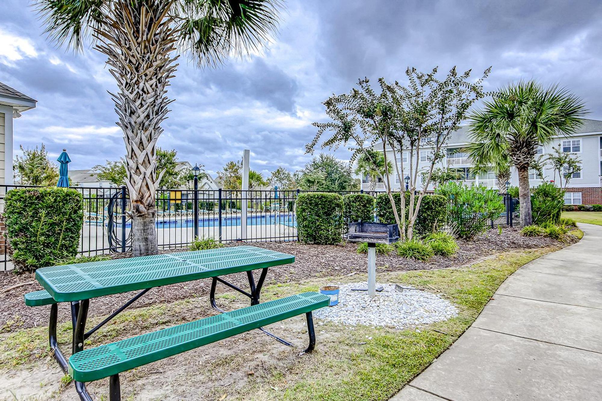 The Perfect Getaway At Wickham Dr Apartment Myrtle Beach Exterior photo